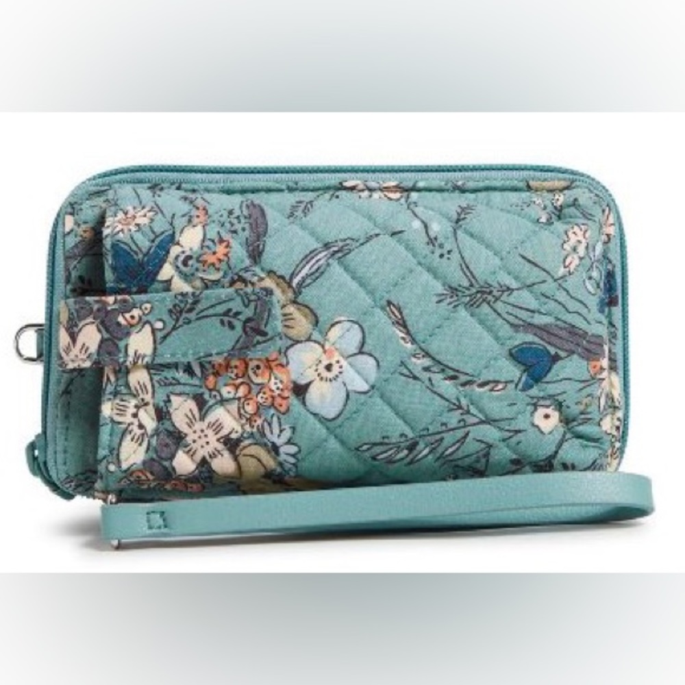 Vera Bradley Smartphone Wallet